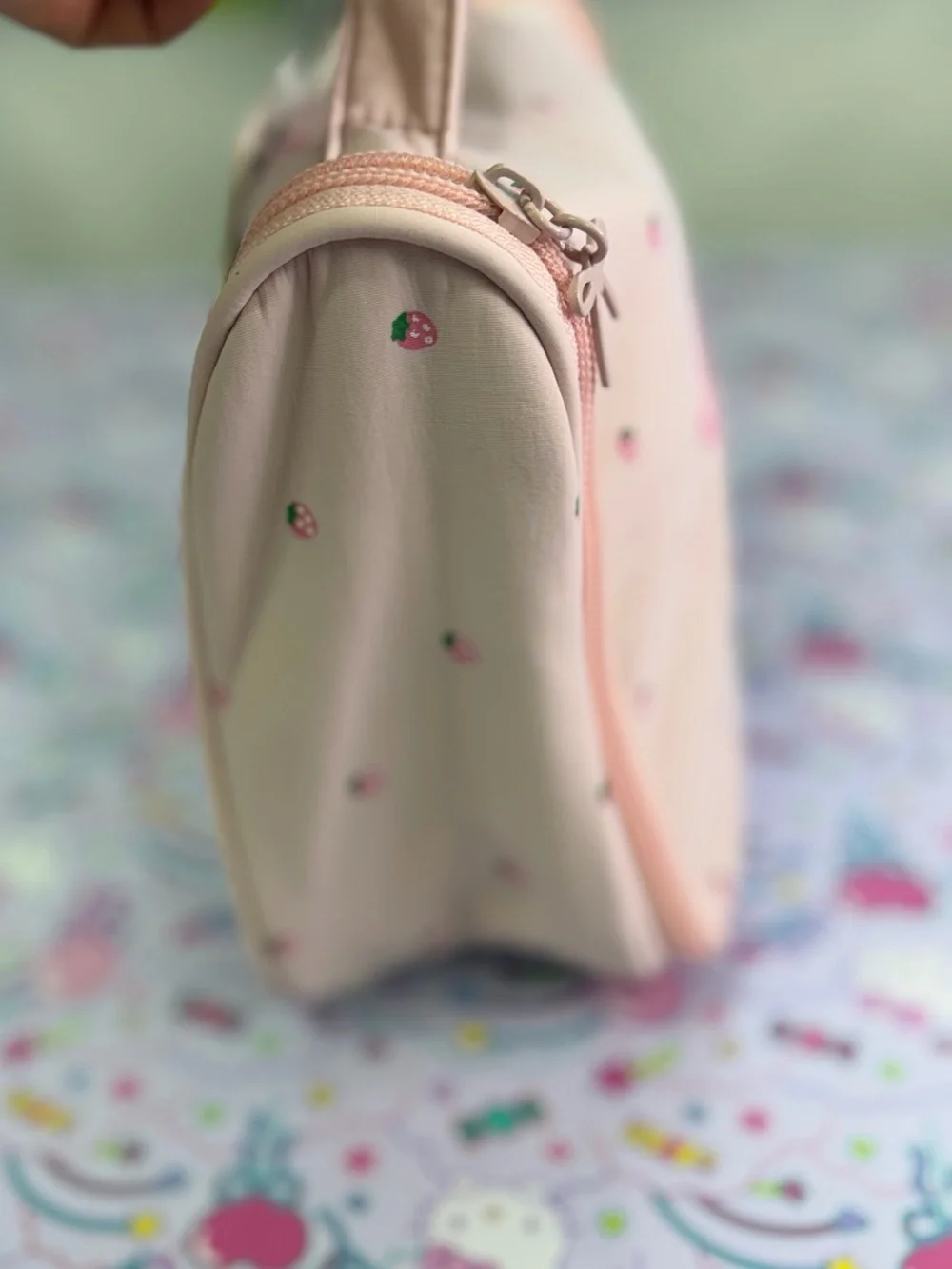 Hello Kitty pink prints